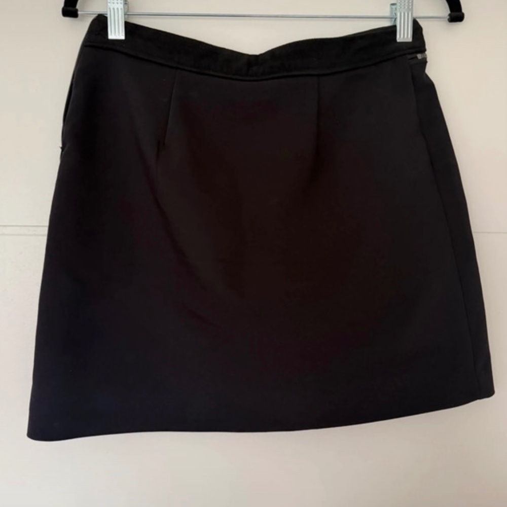 Black skirt